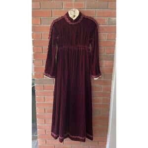 Vintage Henri Bendel Girls Long Velvet Dress, Victorian Carole’s Style, Maroon